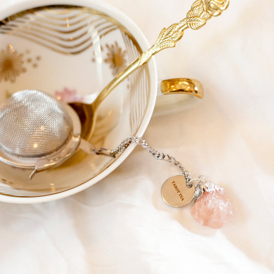 Rosenquarz Kristall Tee-Ei - magisches Teesieb