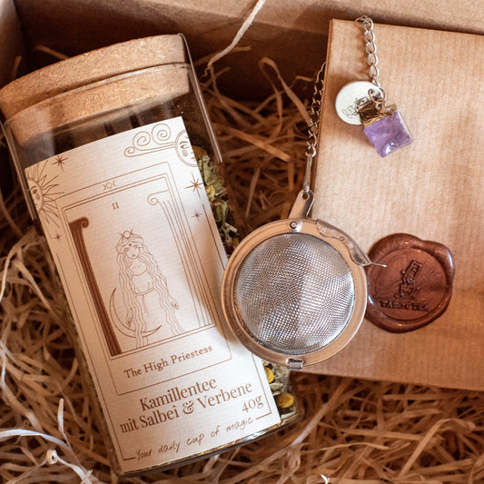 Tarot Tea Geschenk-Set | The High Priestess & Teesieb mit Amethyst Edelstein Anhänger